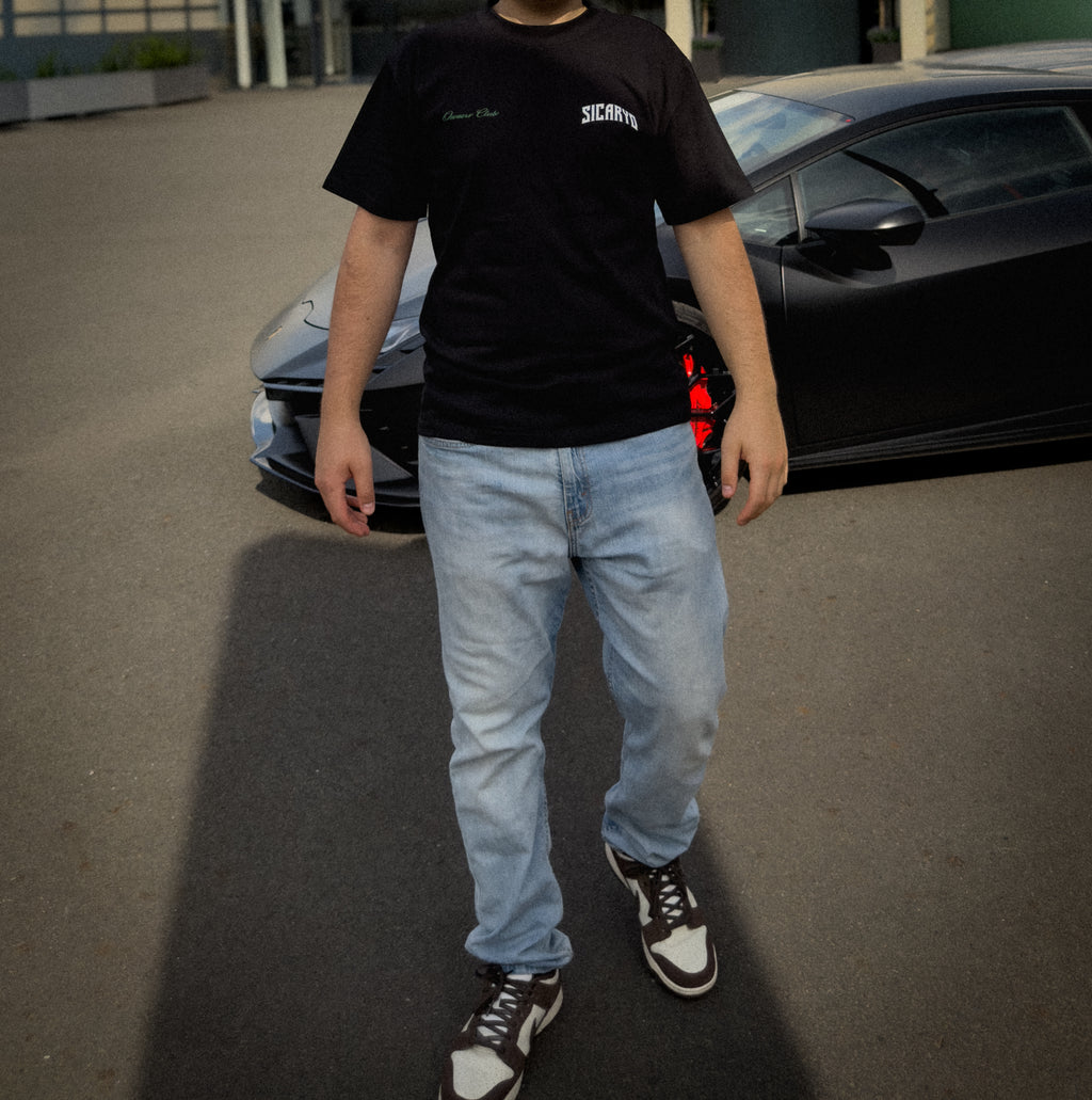Sicaryo Owners Club Heavy Tee – Carbon Black